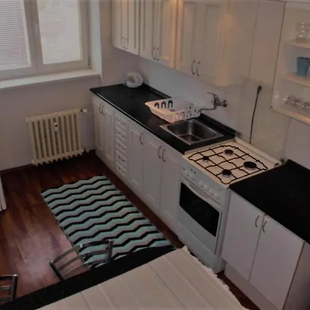Spacious 2 Bedroom In - South City *
